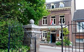 Auberge A gen Kirk B&B